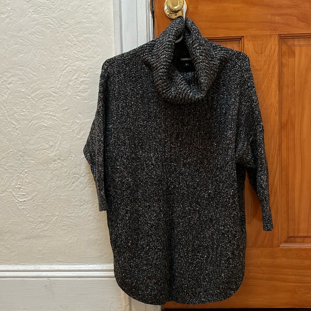 Sweater, great condition, Express
